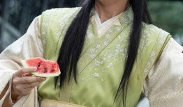 娱乐圈爆料爱豆王源,揭秘明星背后的故事